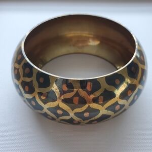 Trendy Black & Gold Peacock Animal Print Wide Brass Bangle Bracelet Concaved 8"